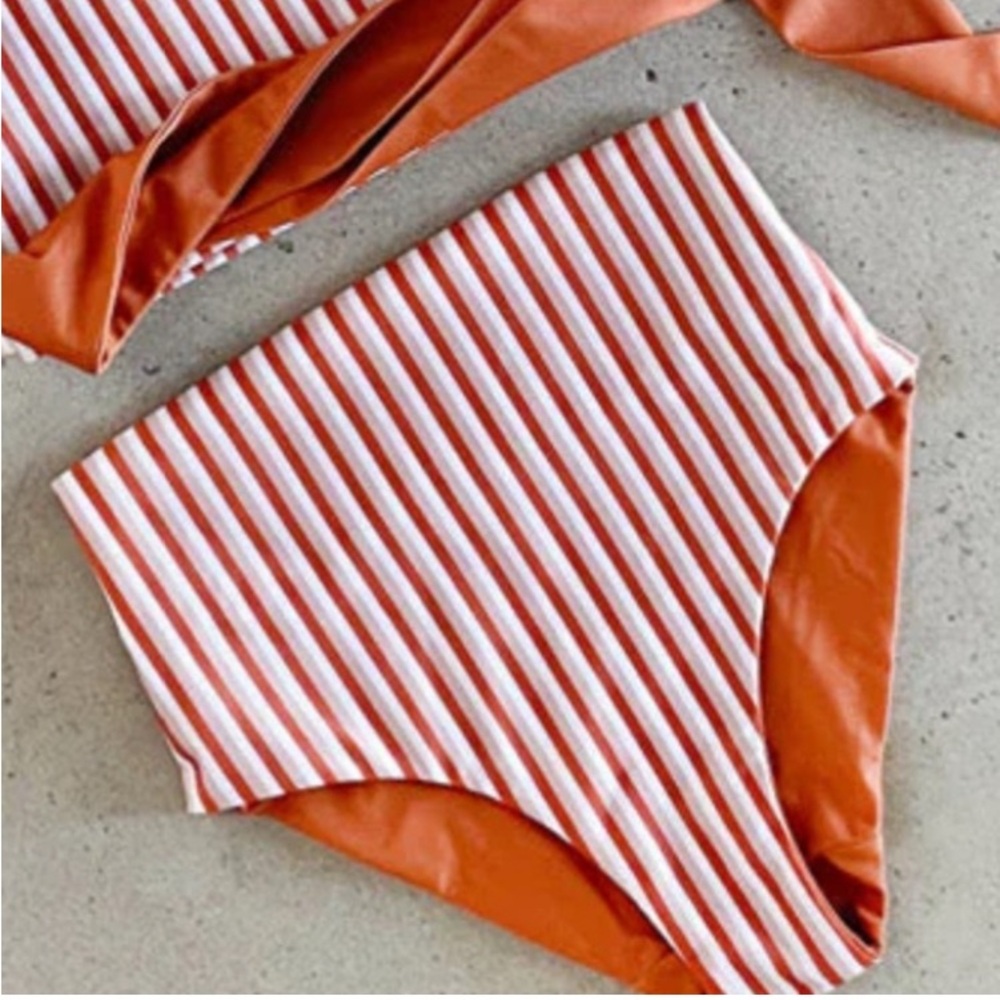 BAIIA  Marrakesh Reversible Bikini Bottoms Size 10 US
